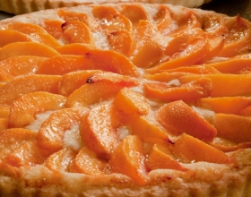 peach-frangipagne